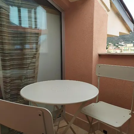 La Mansarda Della Luna Apartment Pietra Ligure